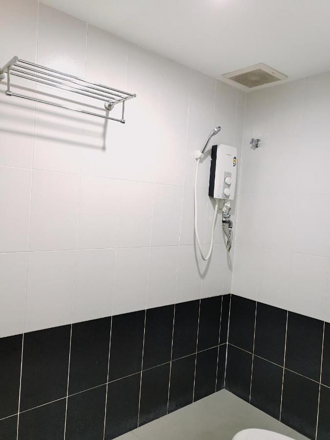 Hkf Hotel Каджанг Экстерьер фото