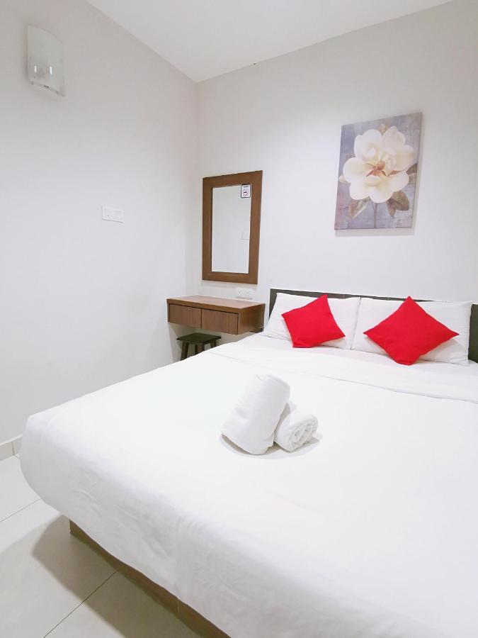 Hkf Hotel Каджанг Экстерьер фото