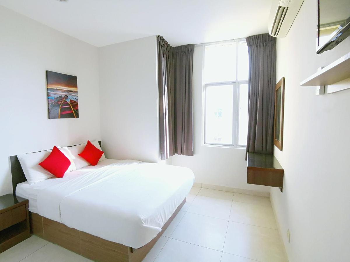 Hkf Hotel Каджанг Экстерьер фото
